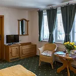 & Restaurant Kains Hof Hotel