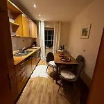 & Restaurant Kains Hof Uhlstädt