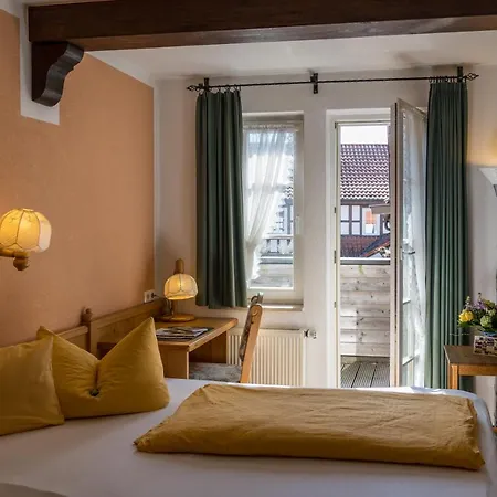 Hotel & Restaurant Kains Hof Uhlstädt