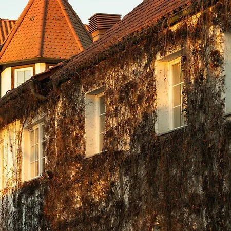 & Restaurant Kains Hof Hotel Uhlstädt