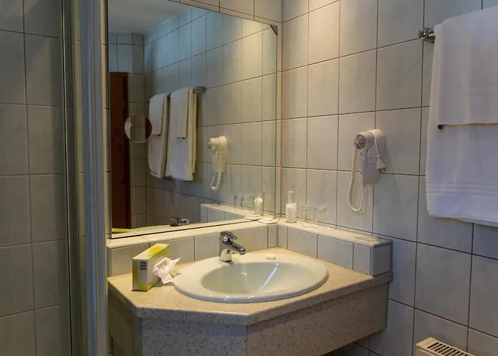 & Restaurant Kains Hof Hotel 3*