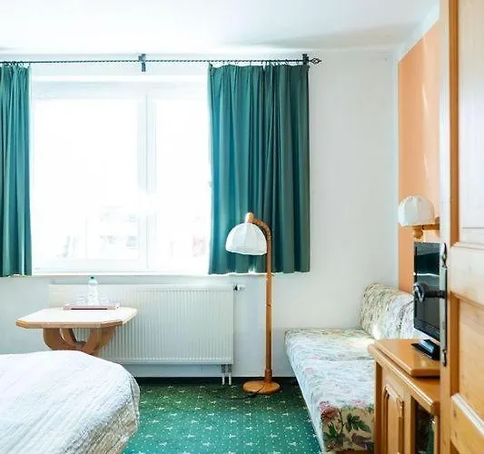 & Restaurant Kains Hof